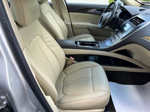 Used 2013 Lincoln MKZ UNAVAIL FWD image 12