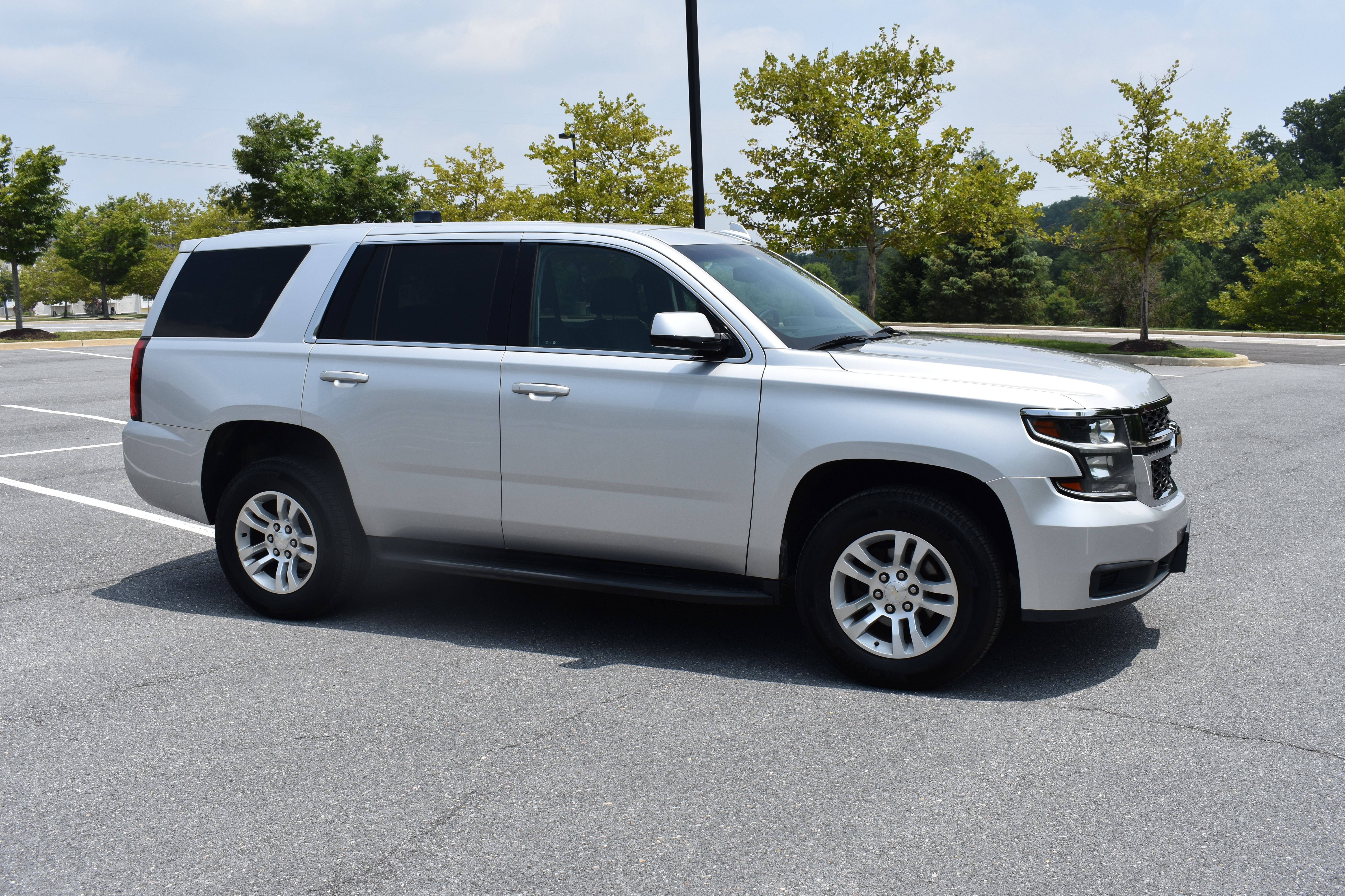 Used 2019 Chevrolet Tahoe 4WD image 13