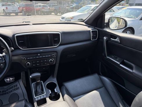 Used 2020 Kia Sportage S AWD/4WD image 13