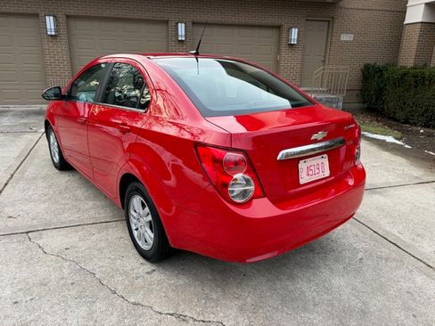Used 2012 Chevrolet Sonic LT image 3