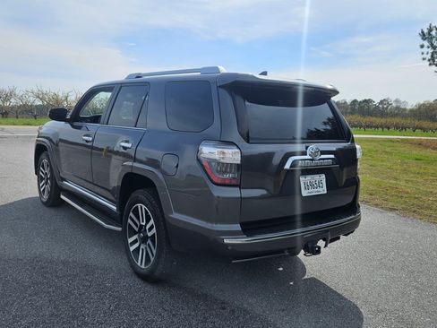Used 2021 Toyota 4Runner Limited image 3