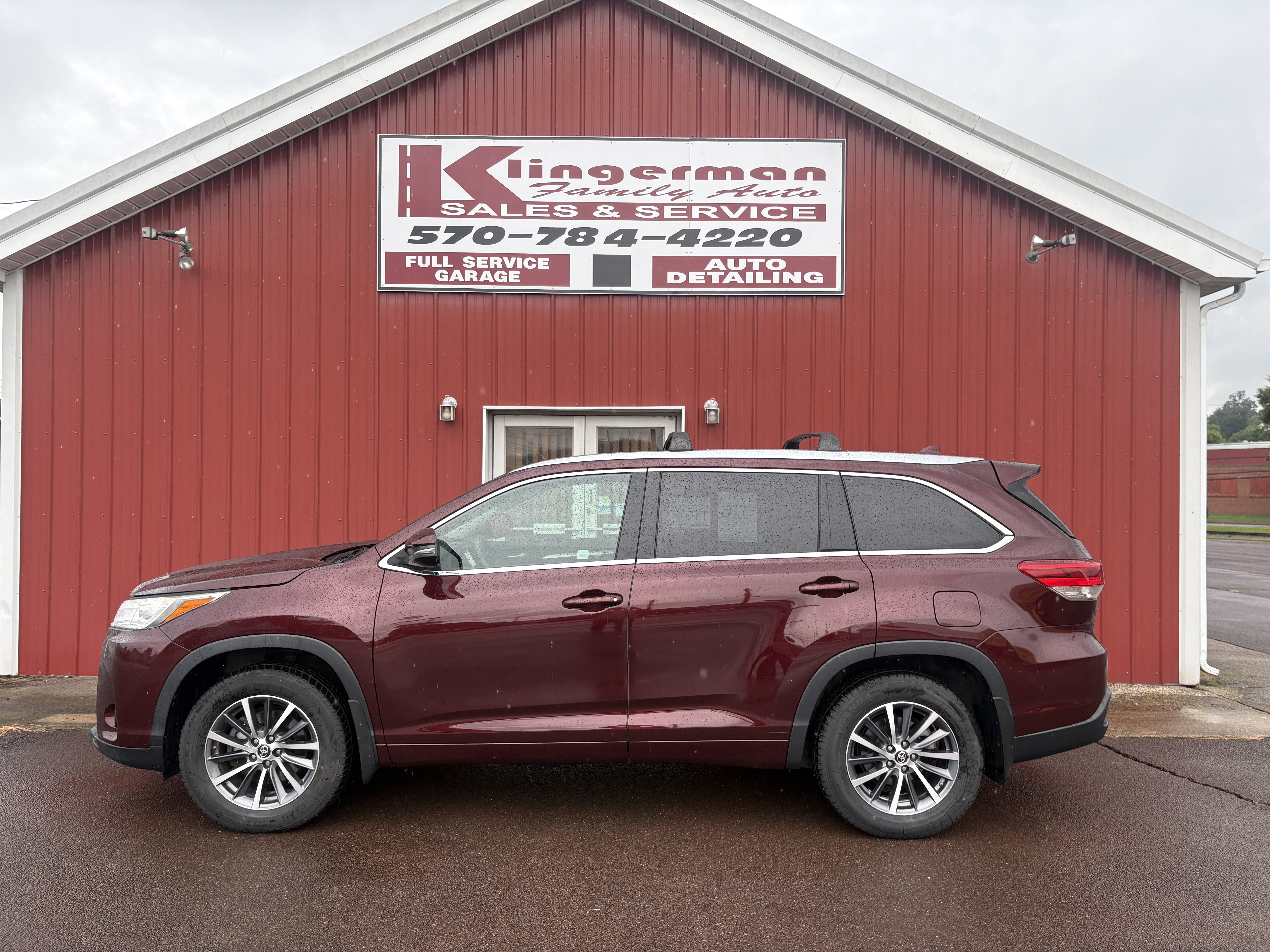 Used 2018 Toyota Highlander AWD V6 image 1