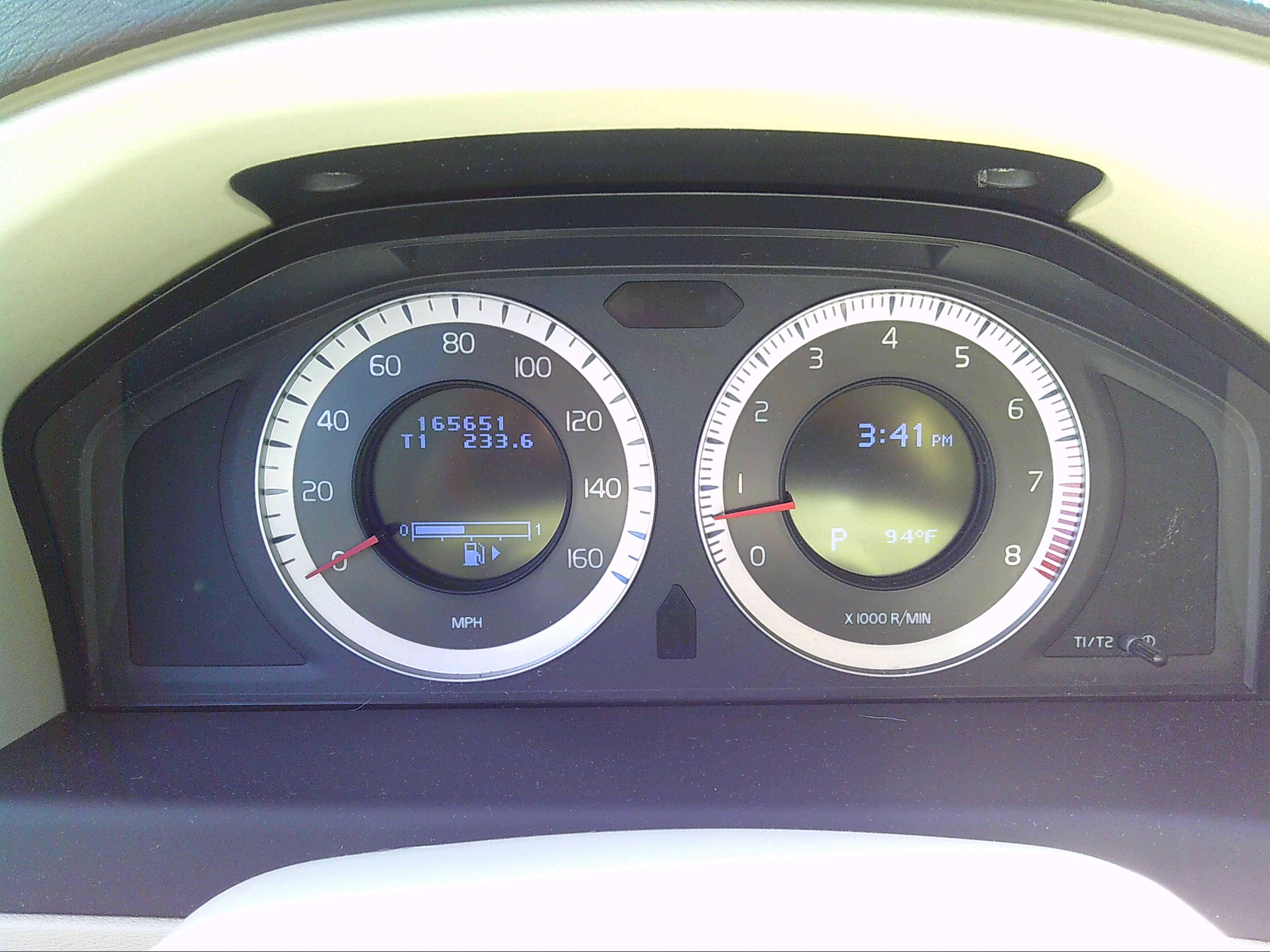 Used 2010 Volvo XC70 T6 AWD image 16