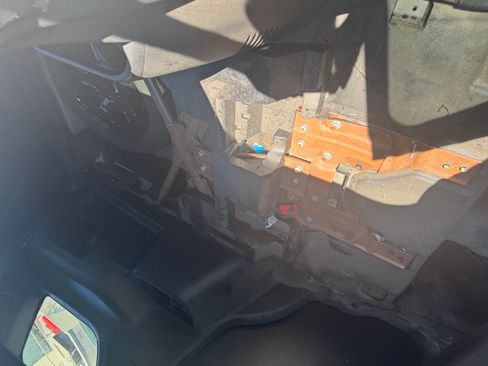 Used 2016 Ford Explorer image 14