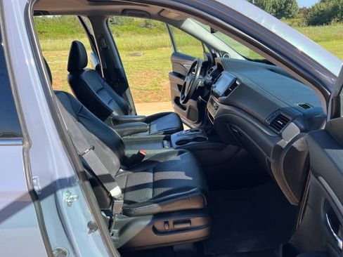Used 2023 Honda Ridgeline RTL-E image 14