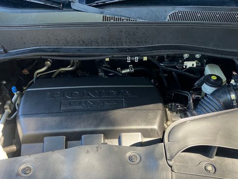 Used 2012 Honda Pilot 4WD Touring image 17