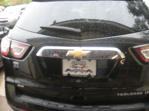 Used 2013 Chevrolet Traverse LT image 5