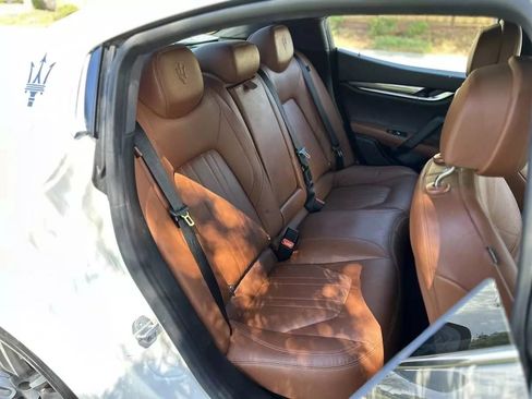 Used 2018 Maserati Ghibli image 22