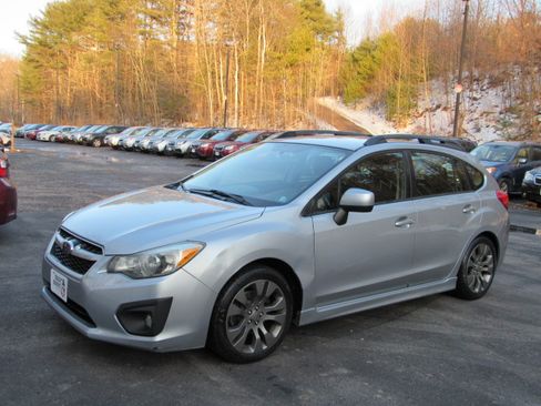 Used 2013 Subaru Impreza 2.0i Sport Premium image 1
