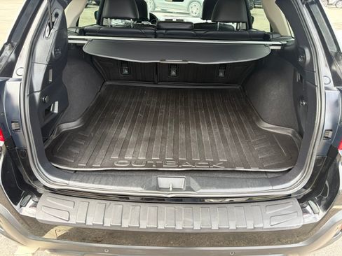 Used 2018 Subaru Outback 2.5i Limited AWD/4WD image 13