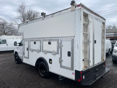 Used 2014 Ford E-350 and Econoline 350 image 6