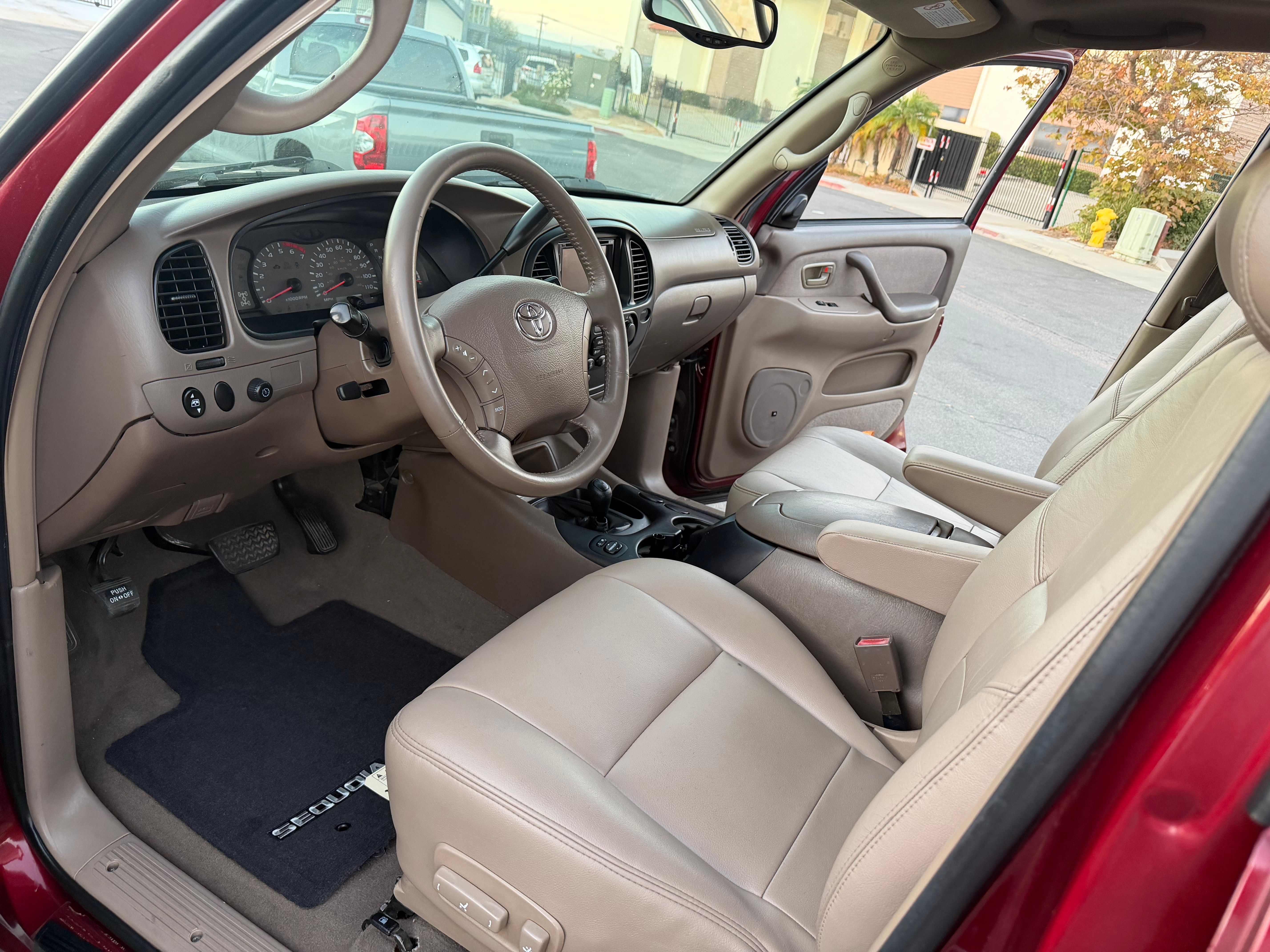 Used 2003 Toyota Sequoia 4WD SR5 image 21