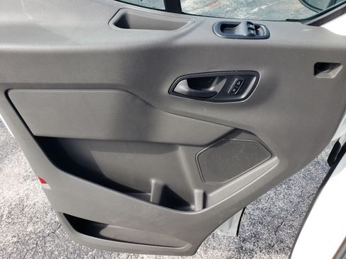 Used 2023 Ford Transit 150 image 9