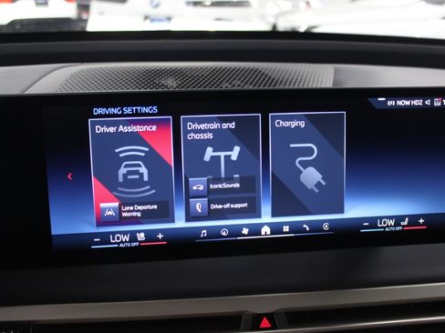 Used 2024 BMW iX M60 image 30