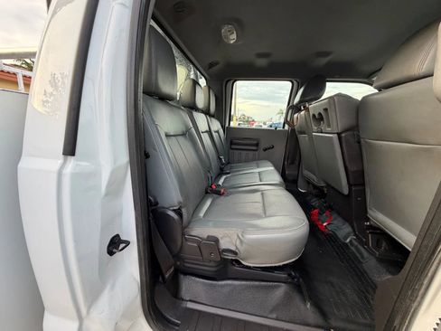 Used 2015 Ford F550 image 14
