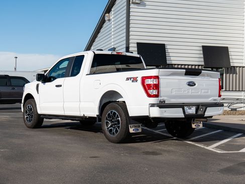 Used 2023 Ford F150 XL image 3