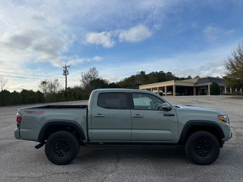 Used 2021 Toyota Tacoma TRD Pro image 3