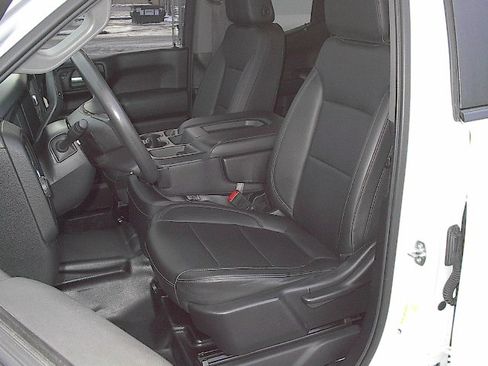 Used 2020 Chevrolet Silverado 1500 W/T image 12