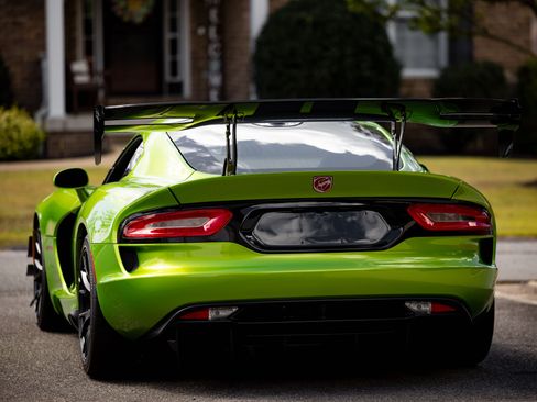 Used 2017 Dodge Viper GTC image 17