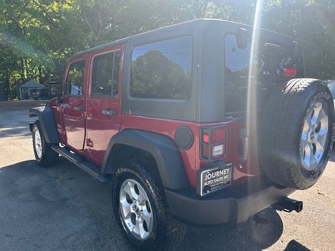 Used 2013 Jeep Wrangler 4WD Unlimited Sport image 3