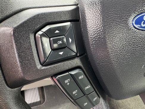 Used 2020 Ford F150 XL image 9