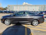 Used 2016 Chrysler 200 Limited image 5