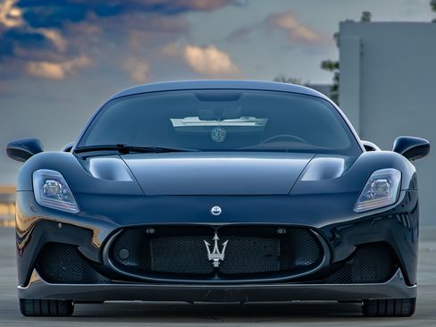 Used 2022 Maserati MC20 Coupe RWD image 40