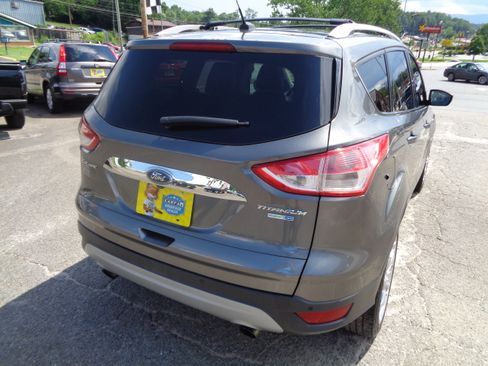 Used 2014 Ford Escape Titanium image 12