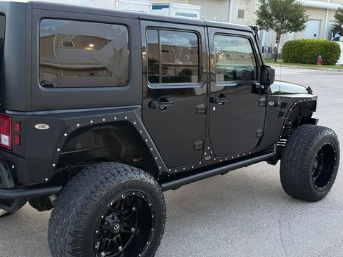 Used 2015 Jeep Wrangler 4WD Unlimited Sport image 53
