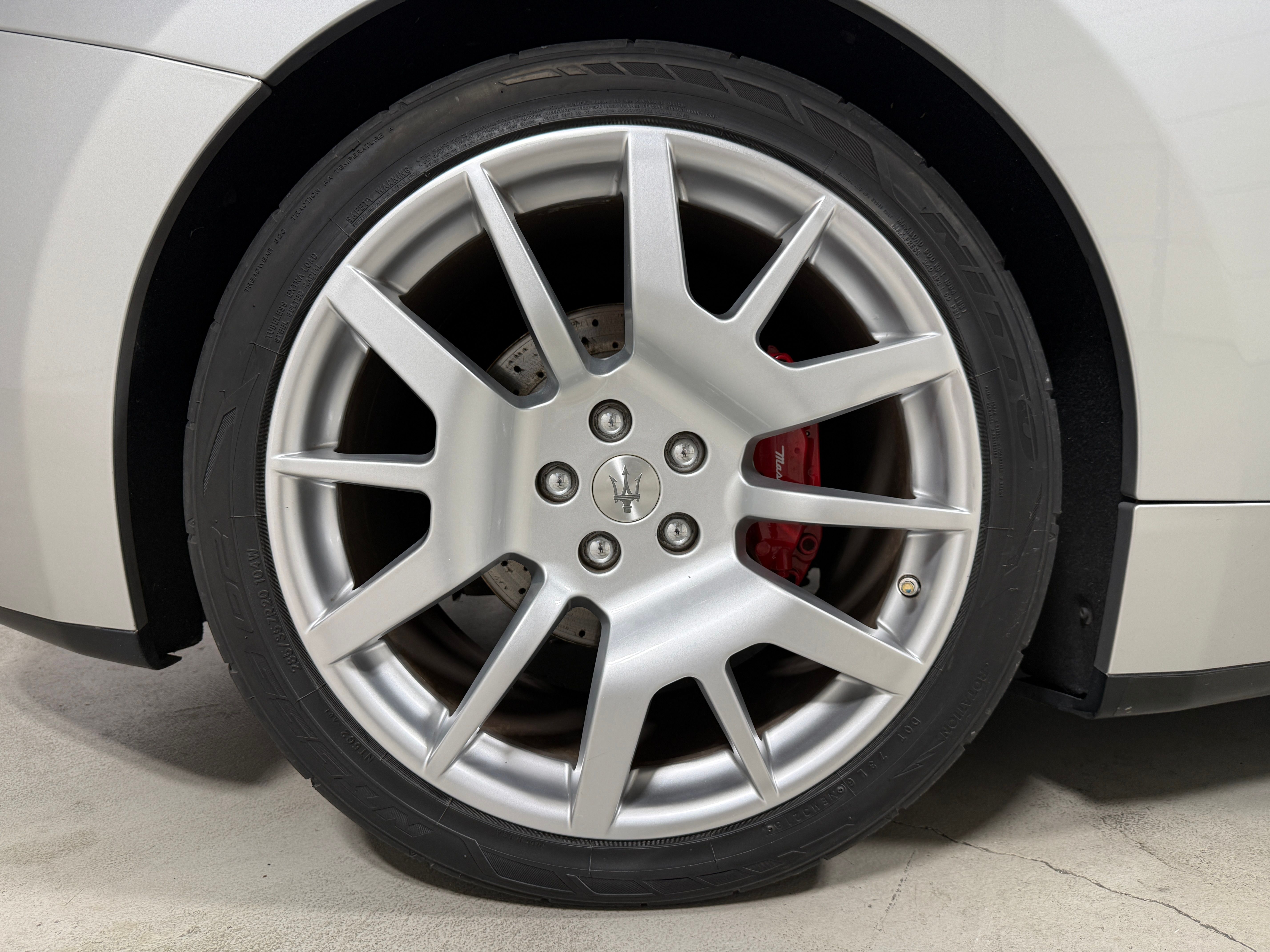 Used 2008 Maserati GranTurismo Coupe RWD image 15
