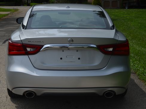 Used 2017 Nissan Maxima 3.5 S FWD image 4
