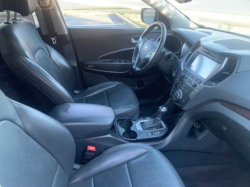 Used 2017 Hyundai Santa Fe Sport 2.0T image 13