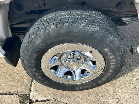 Used 2015 Chevrolet Silverado 1500 image 33