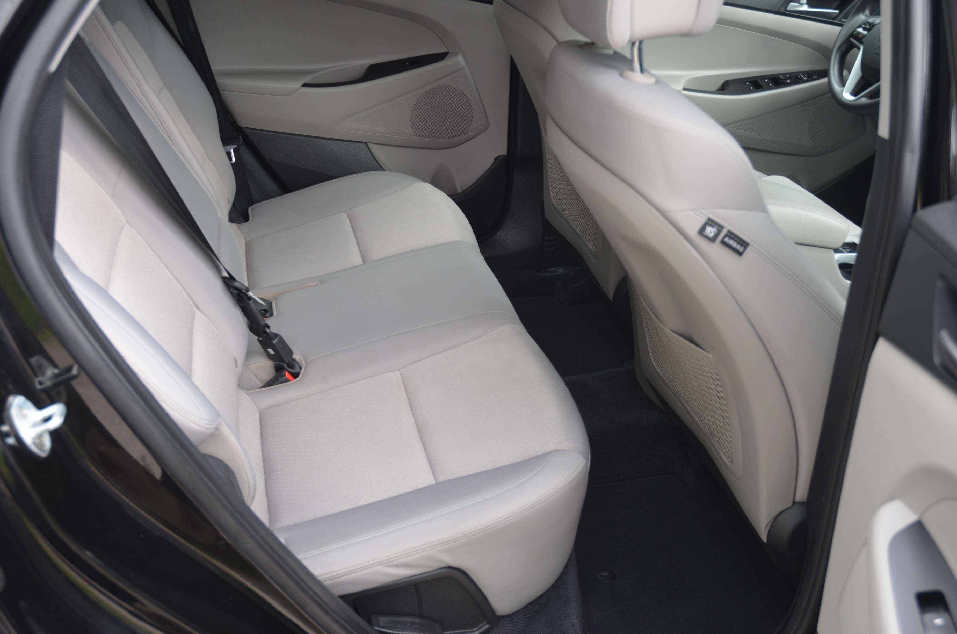 Used 2017 Hyundai Tucson AWD SE image 11