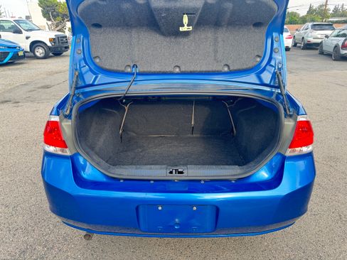 Used 2010 Ford Focus SE image 24