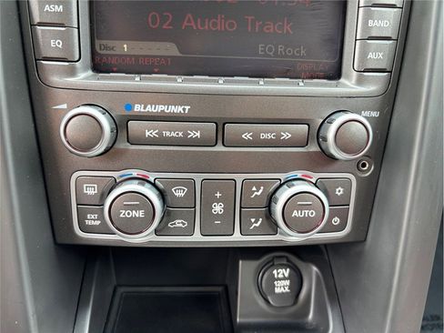 Used 2009 Pontiac G8 GT image 24