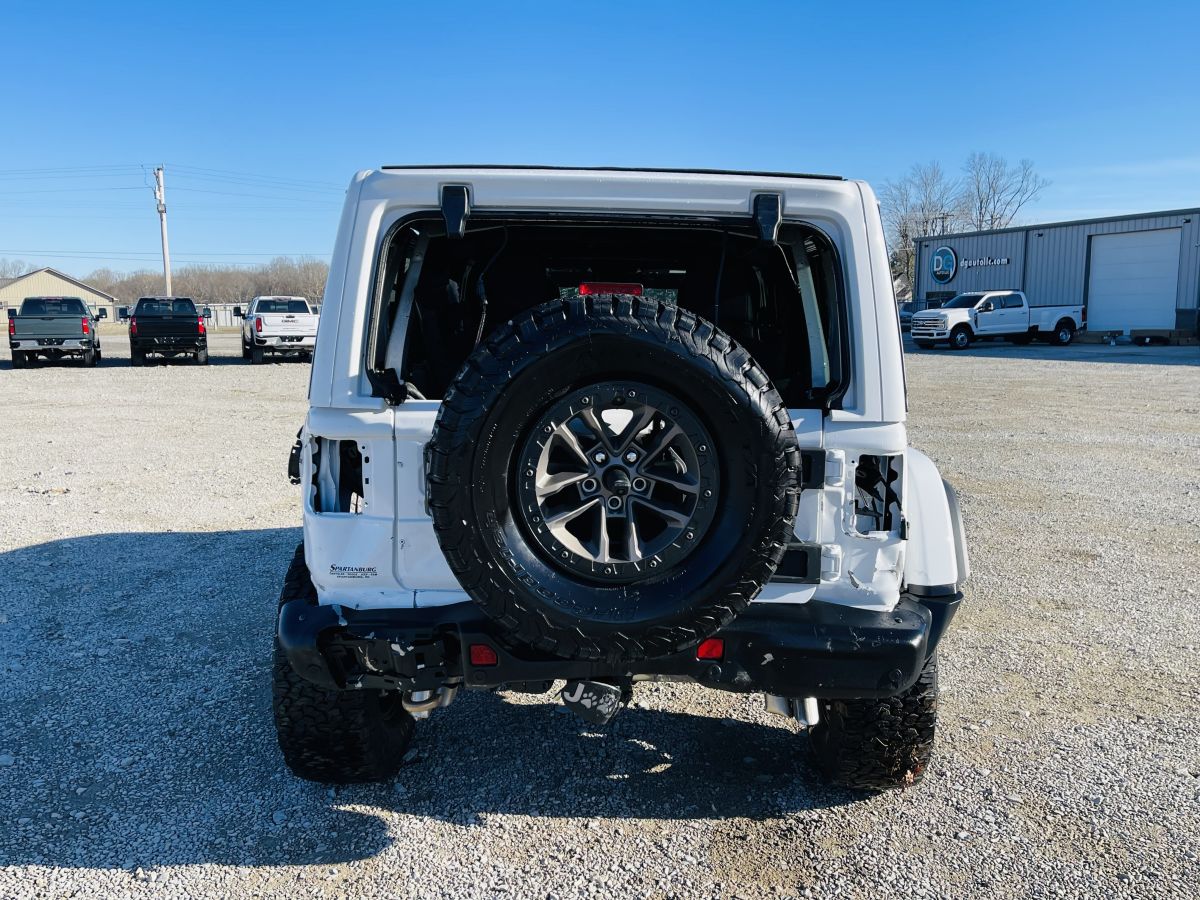 Used 2025 Jeep Wrangler Rubicon 392 AWD/4WD image 12