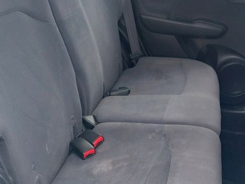 Used 2011 Honda Fit image 19