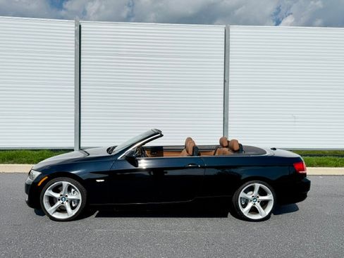 Used 2009 BMW 335i Convertible RWD image 8