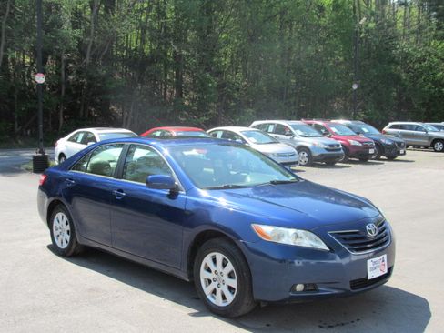 Used 2007 Toyota Camry V6 FWD image 9