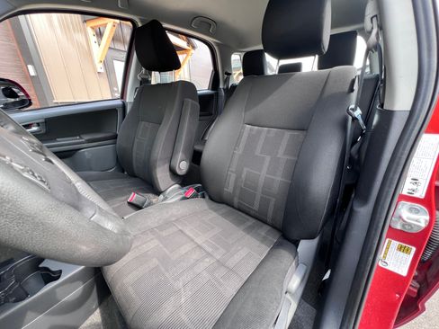 Used 2012 Suzuki SX4 image 11