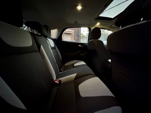 Used 2012 Ford Focus SE image 15