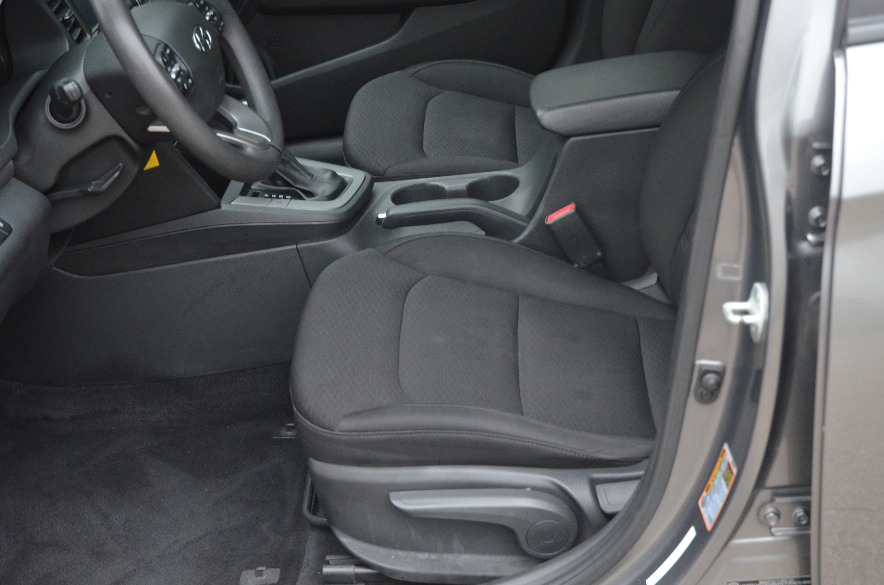 Used 2020 Hyundai Elantra SEL FWD image 8
