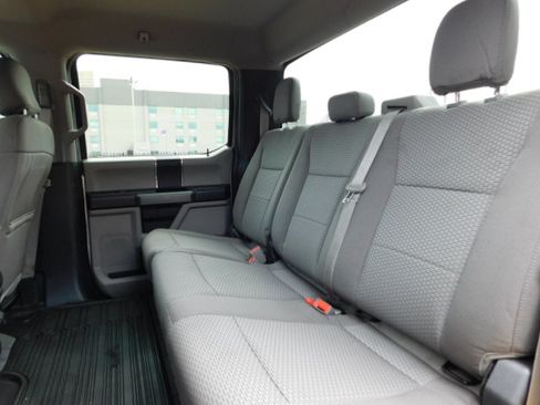 Used 2019 Ford F250 4x4 Crew Cab Super Duty image 16