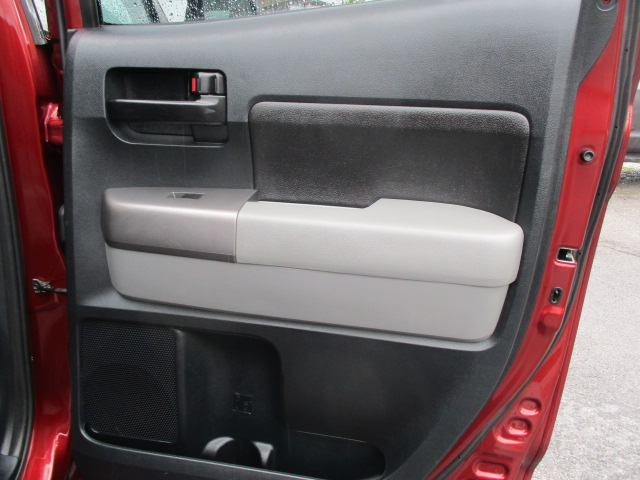 Used 2010 Toyota Tundra SR5 AWD/4WD image 29