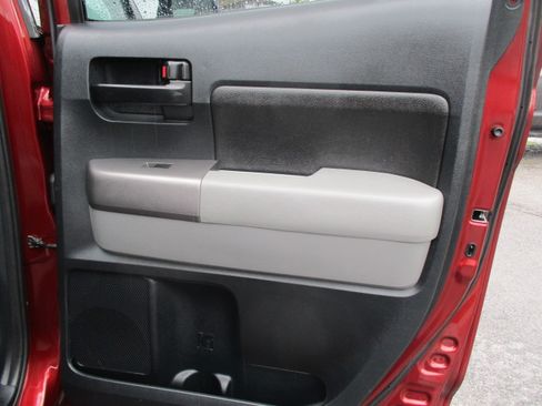 Used 2010 Toyota Tundra SR5 image 29