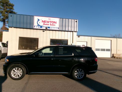 Used 2020 Dodge Durango SXT Plus image 1