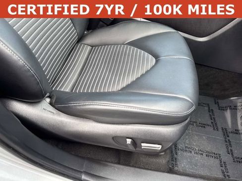Used 2024 Toyota Highlander XSE FWD image 10