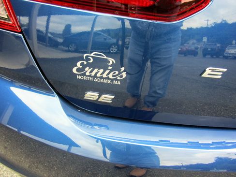 Used 2020 Hyundai Elantra SE Sedan FWD image 10