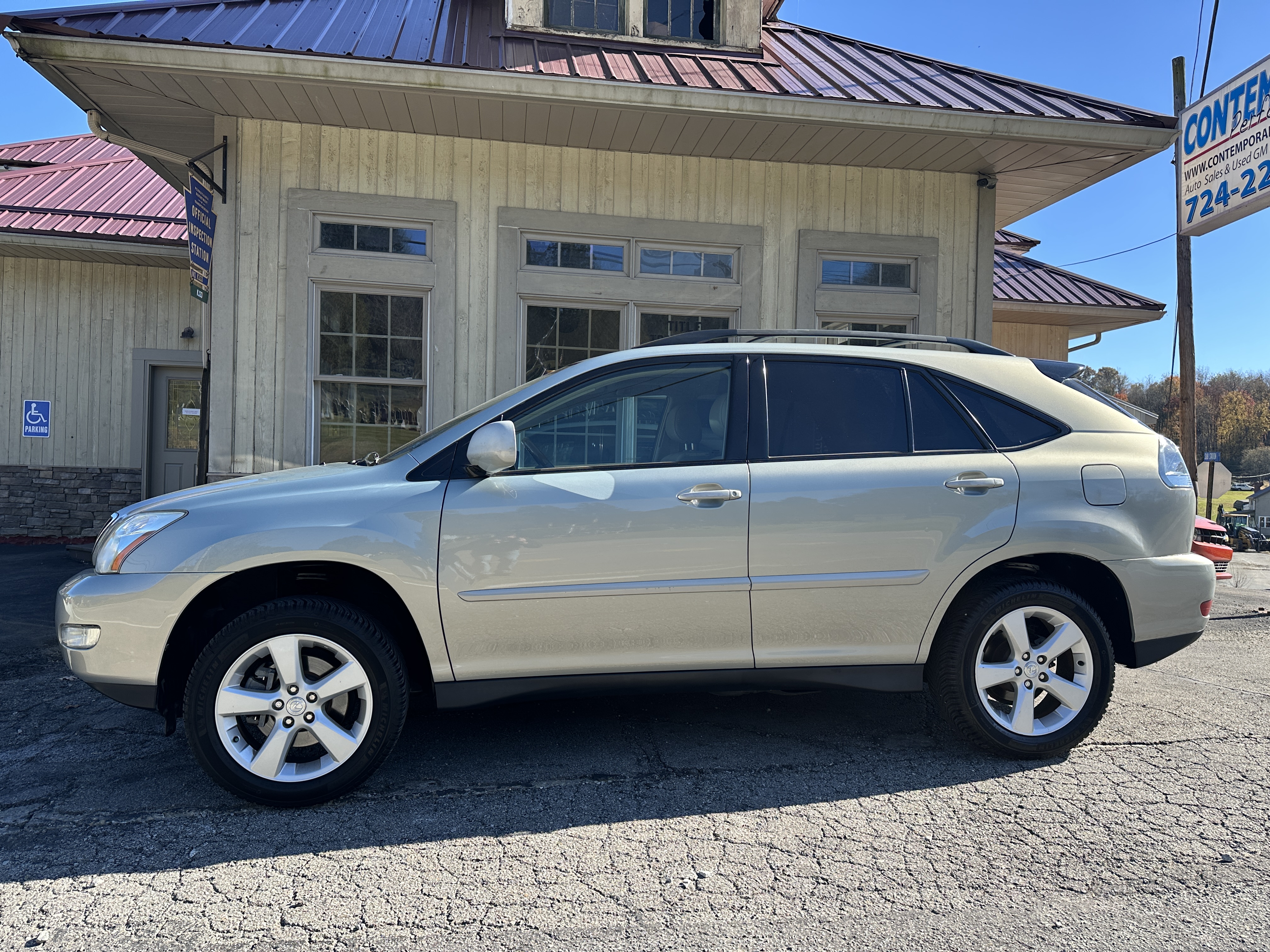 Used 2004 Lexus RX 330 AWD image 2